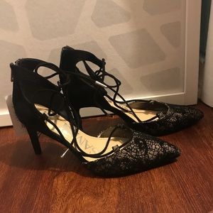 Brand New Sam and Libby Black Lace Pumps Size 6.5